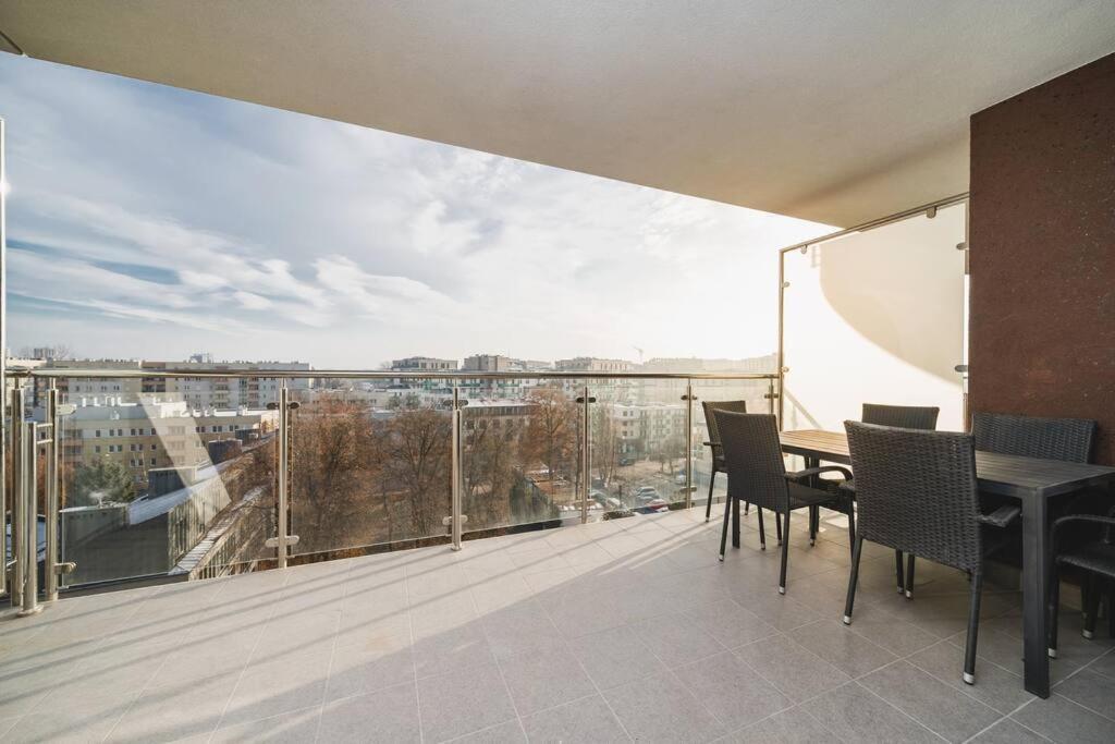 Elegant Business Apartment Krasków Εξωτερικό φωτογραφία