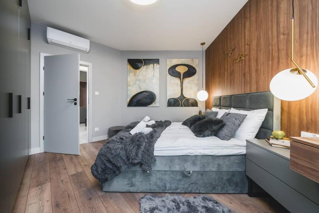 Elegant Business Apartment Krasków Εξωτερικό φωτογραφία